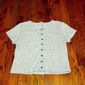 Grey, hip height, short sleeve, fleece top